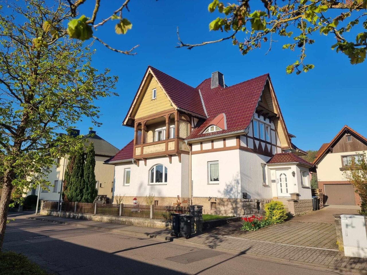 Haus von Vorne Rechts